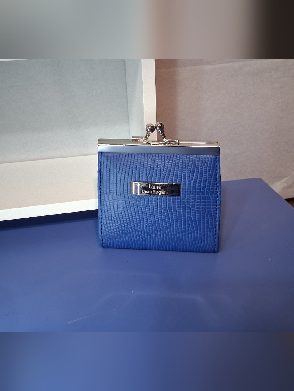 🌼SALE🌼Laura Biagiotti Vintage Royal Blue Coin Purse